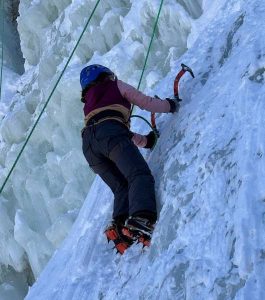 ice climbing 🧊