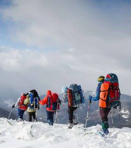 winter hiking exploring the great smoky mountains on foot